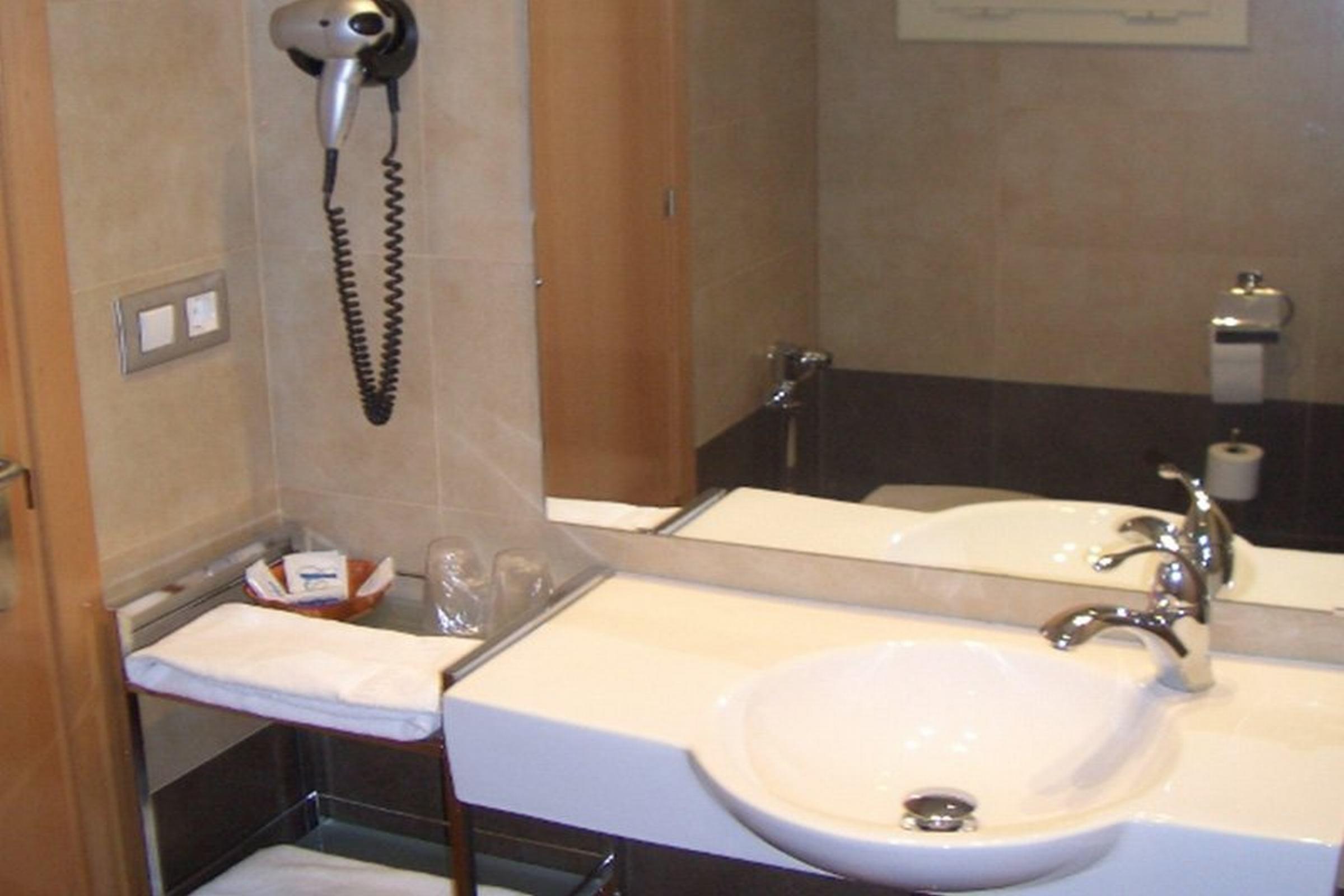 Sercotel Pere Iii El Gran Hotel 3*